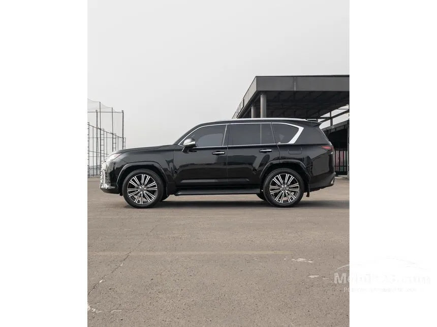 2024 Lexus LX 600 SUV