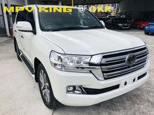 2018 Toyota Land Cruiser 4.6 ZX (Ori Mileage 20K only)