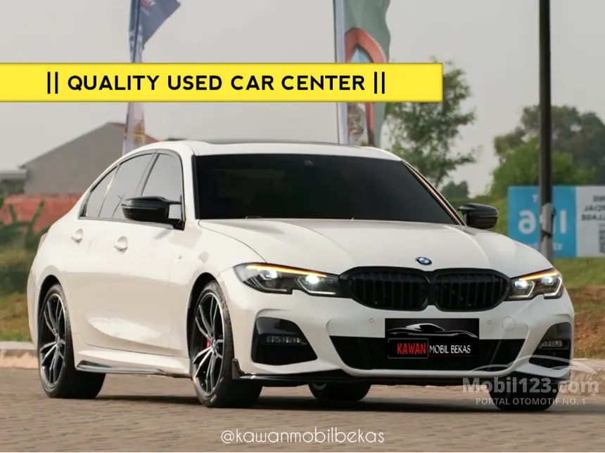 2022 BMW 330i M Sport Sedan