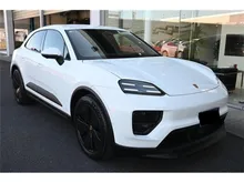 2025 UNREGISTER Porsche Macan 0.0 SUV (Incoming) Open for booking