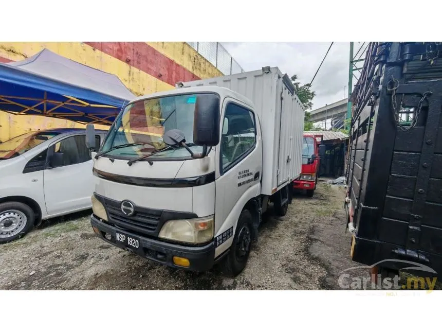 2009 Hino 300 Series WU300R Lorry