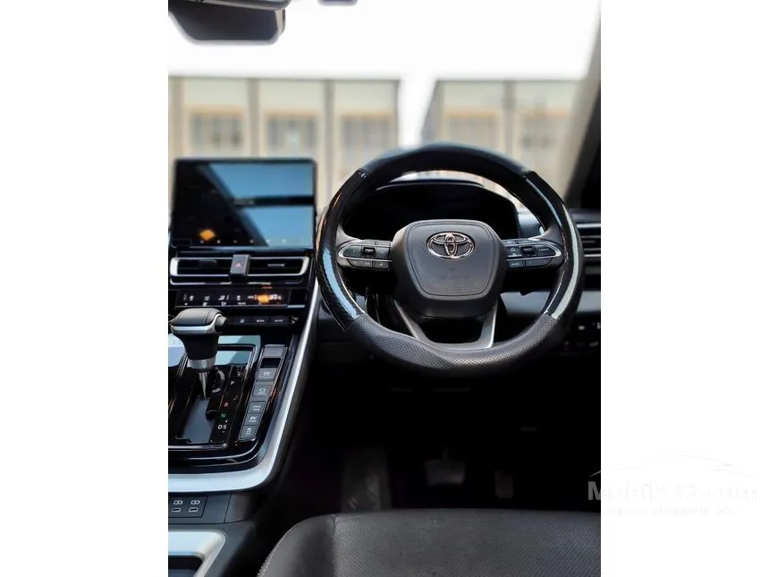 2024 Toyota Kijang Innova Zenix Q HV TSS (Non Premium Color) MPV