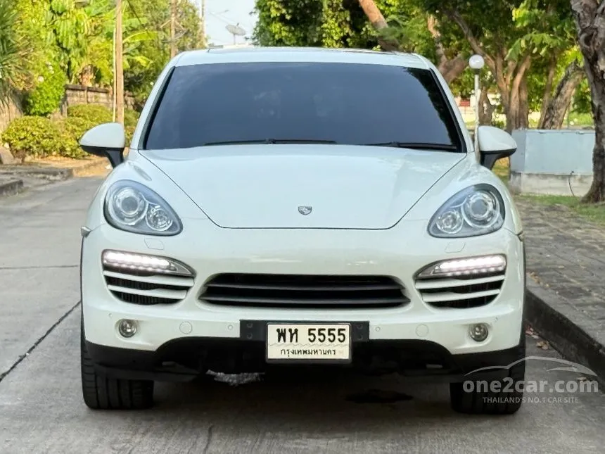 2012 Porsche CAYENNE SUV
