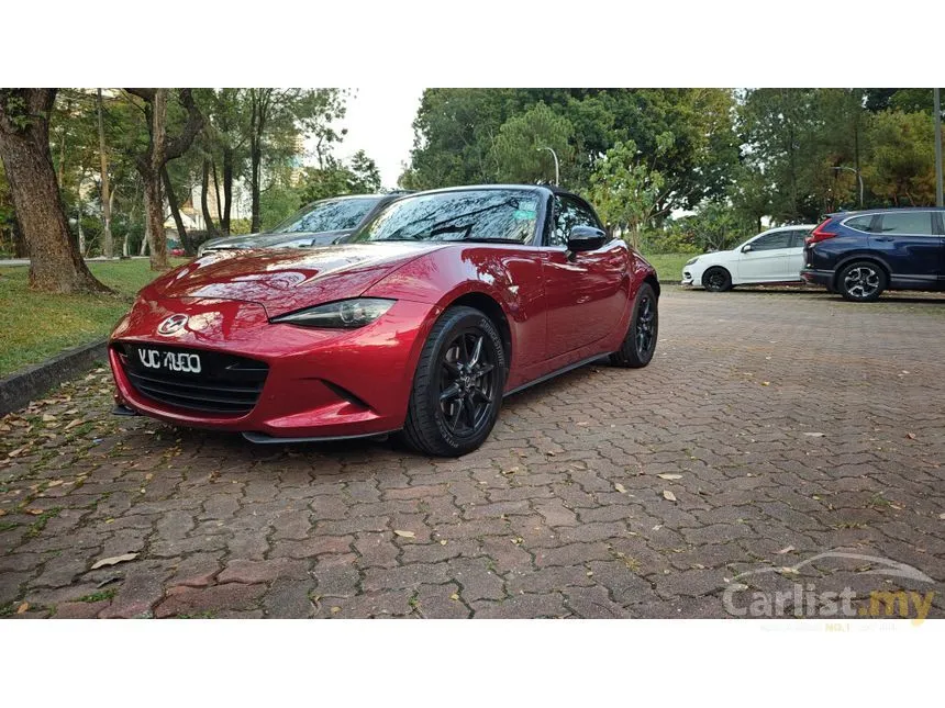 2019 Mazda Roadster Convertible