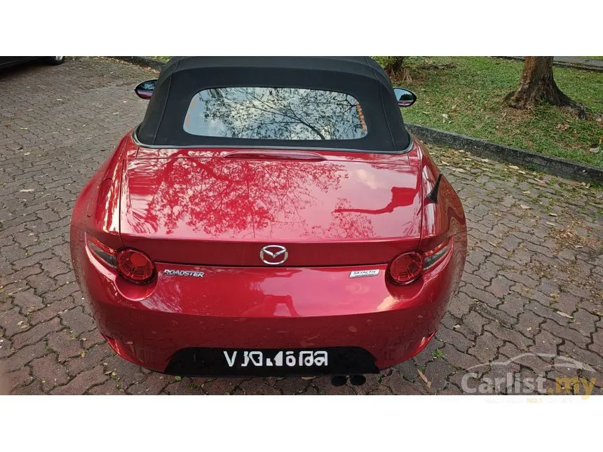 2019 Mazda Roadster Convertible
