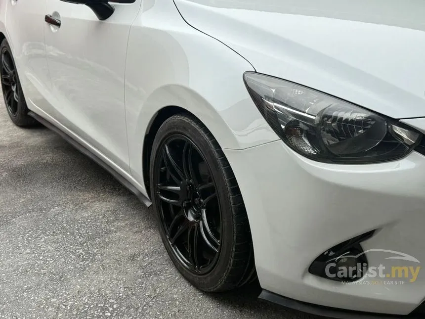 2015 Mazda 2 SKYACTIV-G Sedan