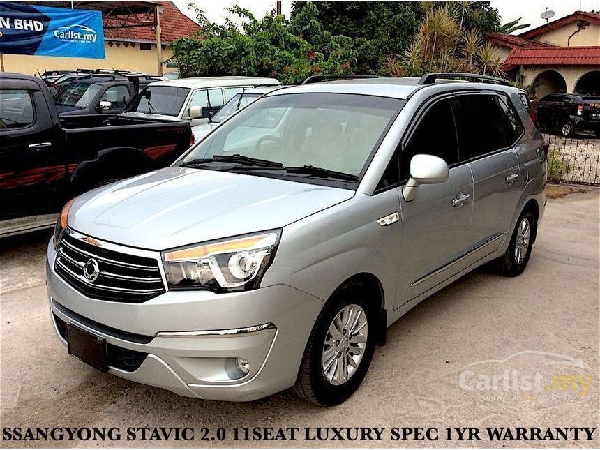 Ssangyong stavic 2013