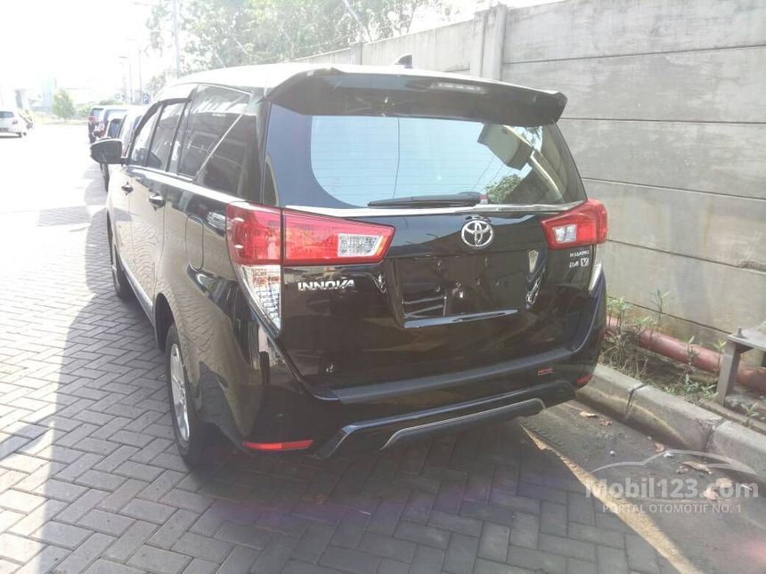 Jual Mobil Toyota Kijang Innova 2017 V 2.4 di DKI Jakarta 