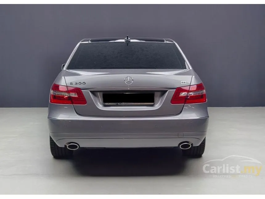 2010 Mercedes-Benz E300 Avantgarde Sedan