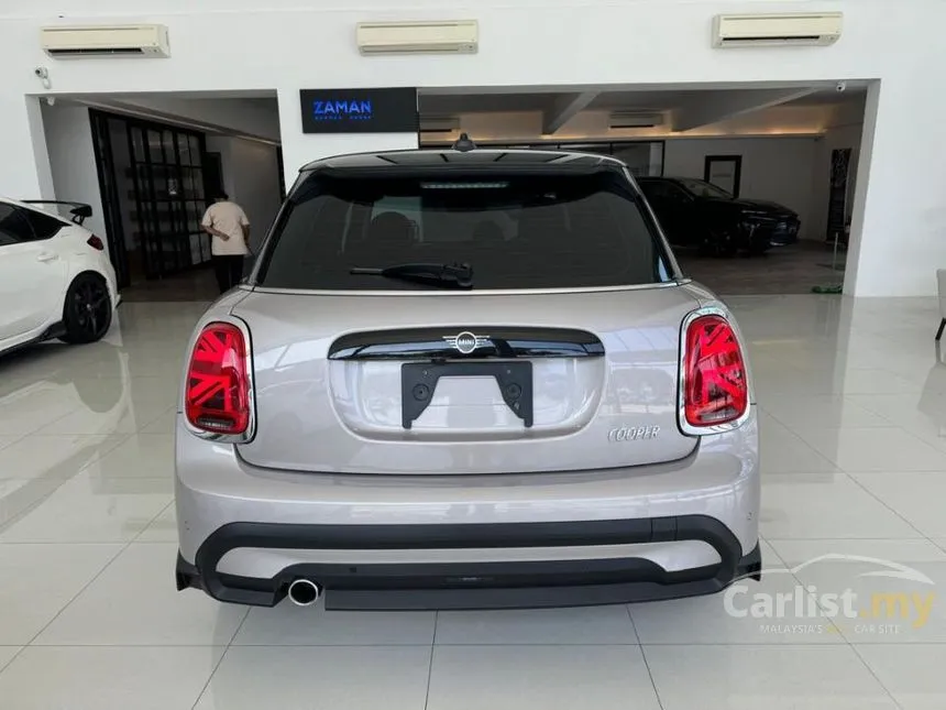 2022 MINI Cooper 5 Door Hatchback