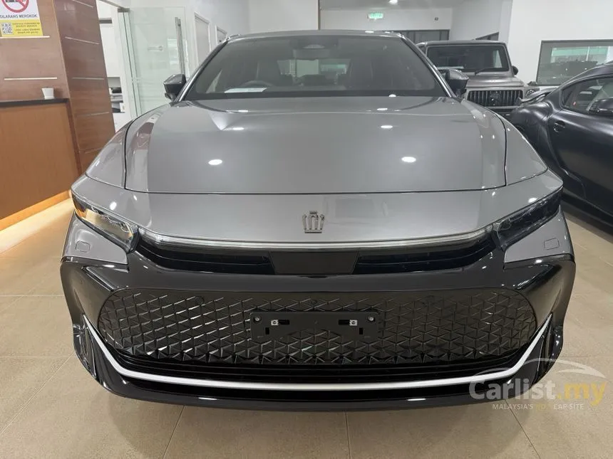 2023 Toyota Crown RS Advance Sedan
