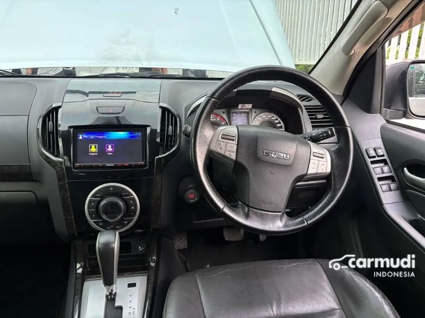 2015 Isuzu MU-X SUV