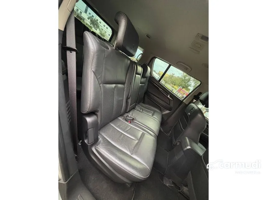 2015 Isuzu MU-X SUV