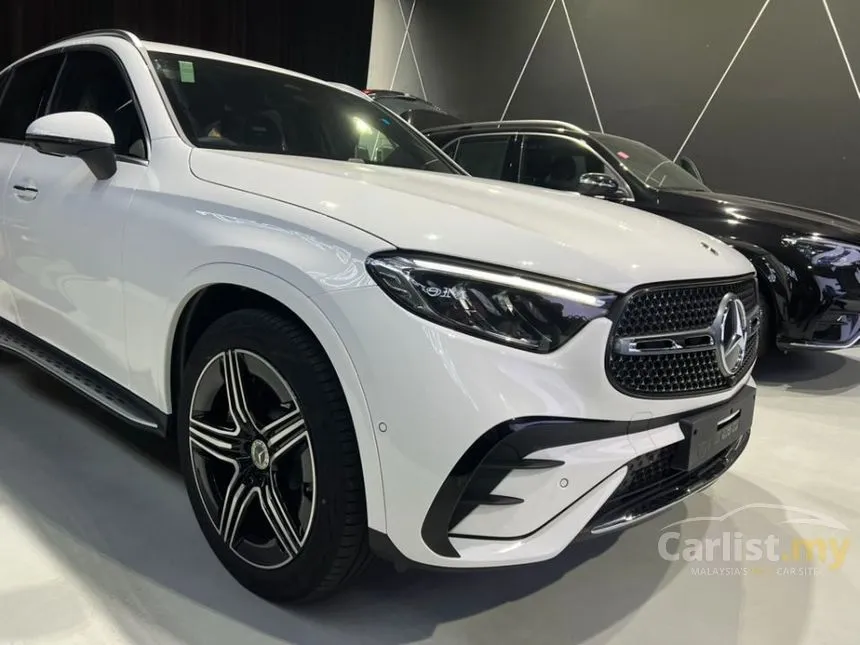 2026 Mercedes-Benz GLC200 4MATIC SUV