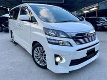 2013 Toyota Vellfire 2.4 Z Golden Eyes Full UMW Service