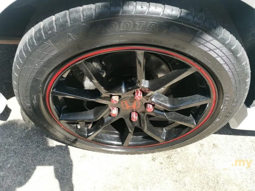 2005 Honda Accord VTi Sedan