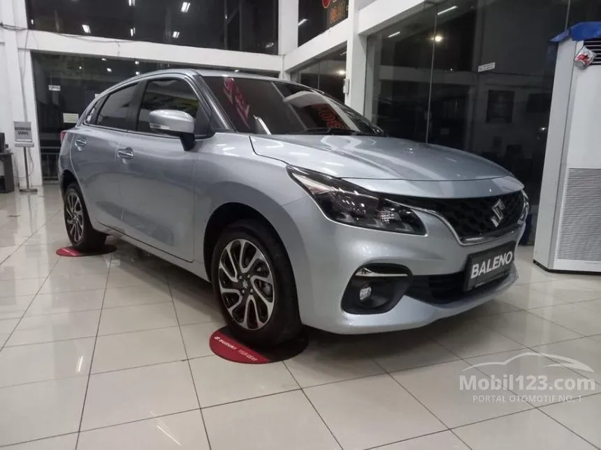 Jual Mobil Suzuki Baleno 2024 1.5 di DKI Jakarta Automatic Hatchback Silver Rp 249.100.000