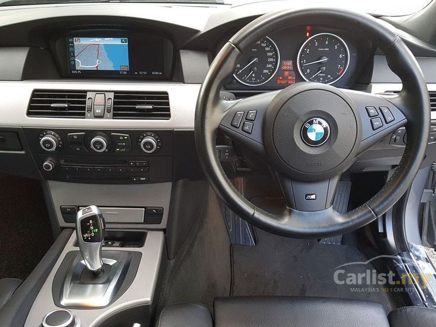 BMW 525i 2009 Sports 2.5 in Penang Automatic Sedan Grey 