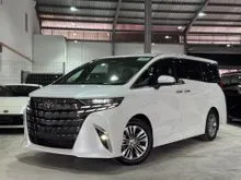 2025 Toyota Alphard 2.5 Z UNIVERSAL STEP/HUD/BSM/DIM/SUNROOF/TOYOTA TEAMMATE/ADVANCED PARK