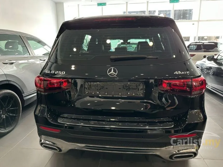 Used 2021 Mercedes-Benz GLB250 2.0 4MATIC AMG Line SUV - Carlist.my