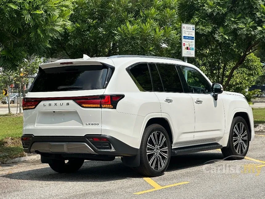 2022 Lexus LX 600 7 seater SUV