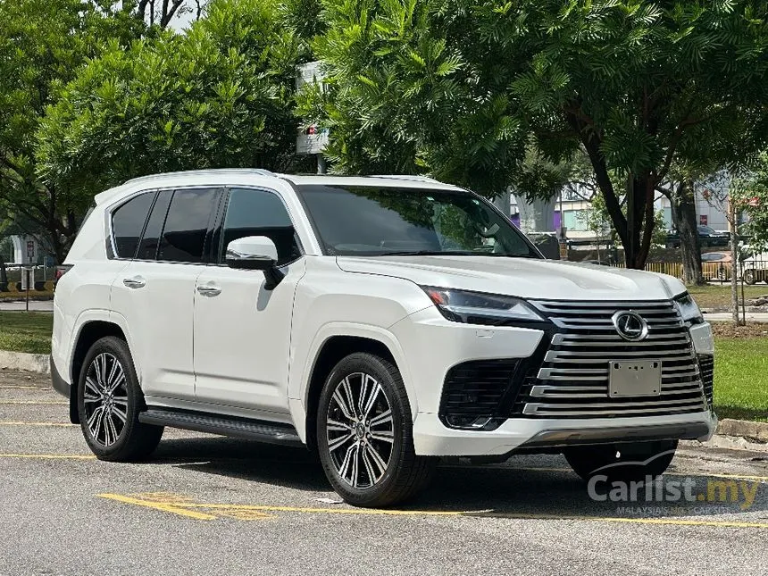 2022 Lexus LX 600 7 seater SUV