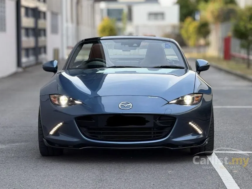 2019 Mazda Roadster S Convertible