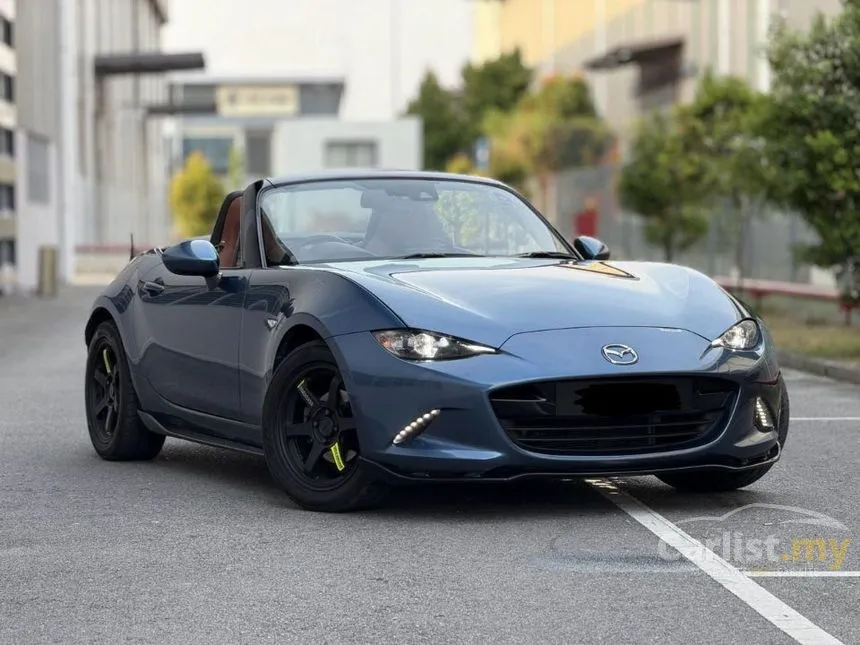2019 Mazda Roadster S Convertible
