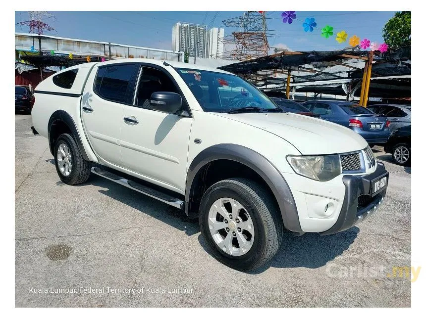 2013 Mitsubishi Triton VGT Dual Cab 4X4 Pickup