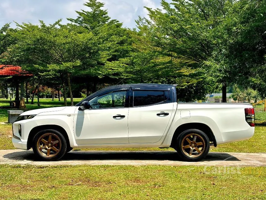 2022 Mitsubishi Triton Quest Dual Cab 4X2 Pickup