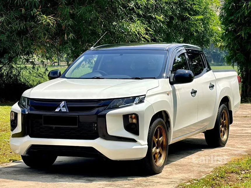 2022 Mitsubishi Triton Quest Dual Cab 4X2 Pickup