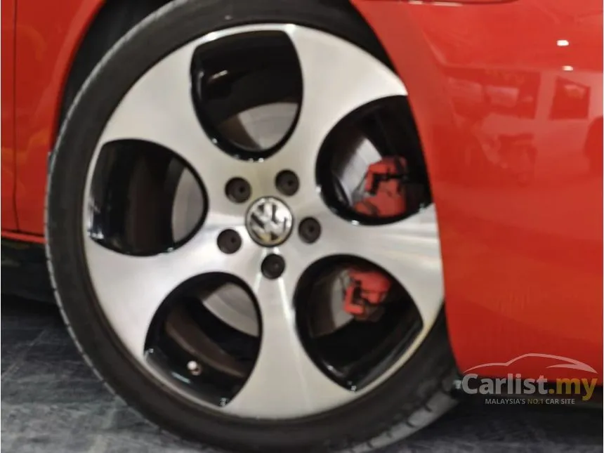 2010 Volkswagen Golf GTI Hatchback