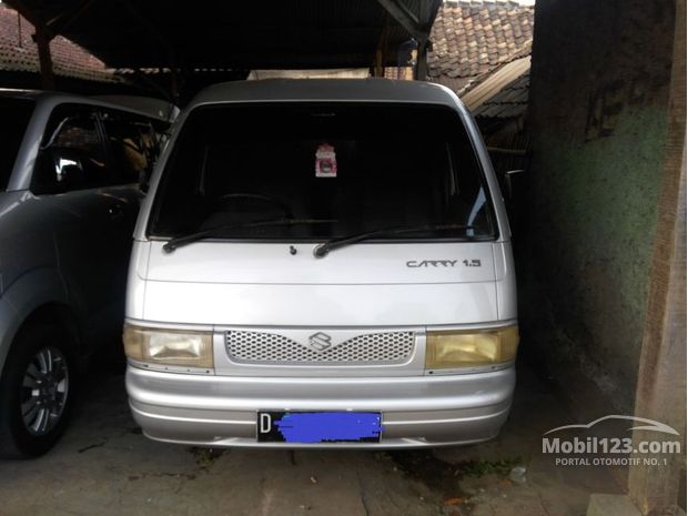 Suzuki Carry Mobil bekas dijual di Bandung Jawa-barat 