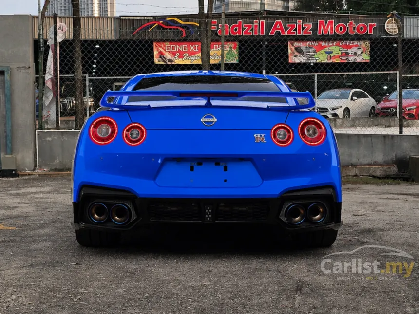 2024 Nissan GT-R Pure Edition Coupe