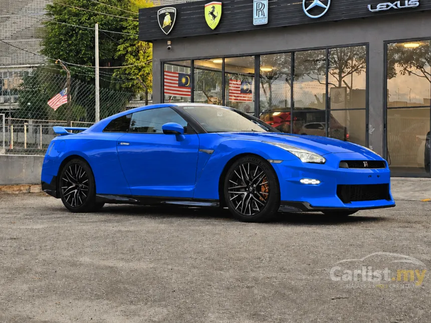 2024 Nissan GT-R Pure Edition Coupe