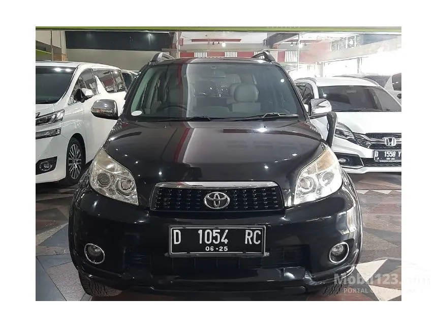 Jual Mobil Toyota Rush 2012 S 1.5 di Jawa Barat Manual SUV Hitam Rp 140.000.000