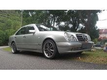 1998 Mercedes-Benz E240 2.4 Sedan