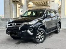 2019 Toyota Fortuner 2.7 SRZ 4x4 (A)4WD /360CAM/ POWER BOOT/PADDLE SHIFT/POWER SEAT/PUSH START/CRUISE CONTROL/LARGE BOOT/F.LEATHER SEAT/FREE WARRANTY