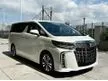 Recon 2020 Toyota Alphard 2.5 SC - GRADE 5A / 27K KM / SUNROOF / DIM / APPLE CARPLAY & ANDROID / ROOF TV / WITH NEW CAR SMELL ) - Cars for sale