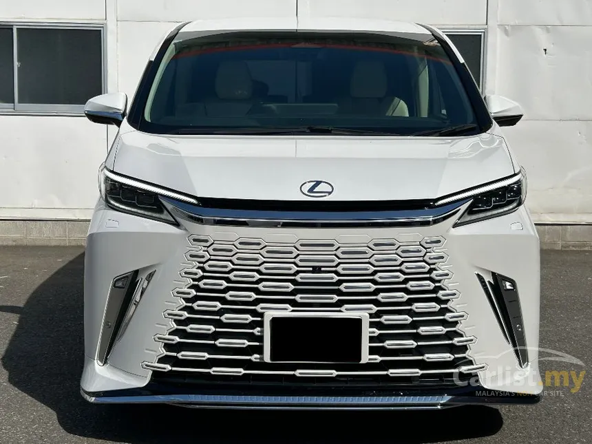 2024 Lexus LM 500h Version L 6 Seater MPV
