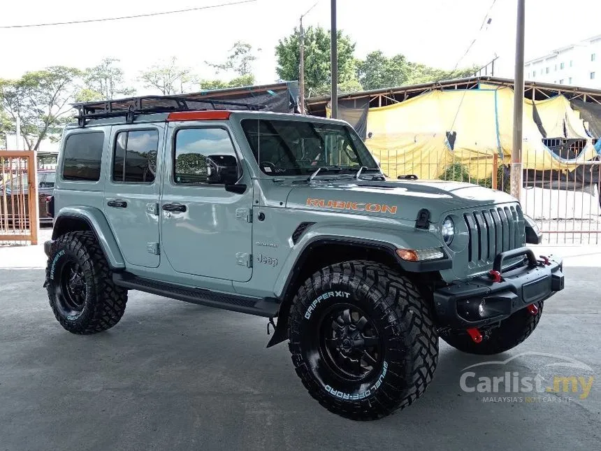 2019 Jeep Wrangler Unlimited Sahara SUV