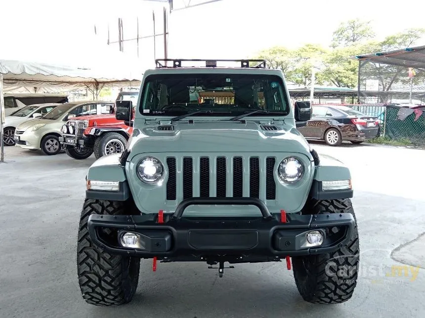 2019 Jeep Wrangler Unlimited Sahara SUV