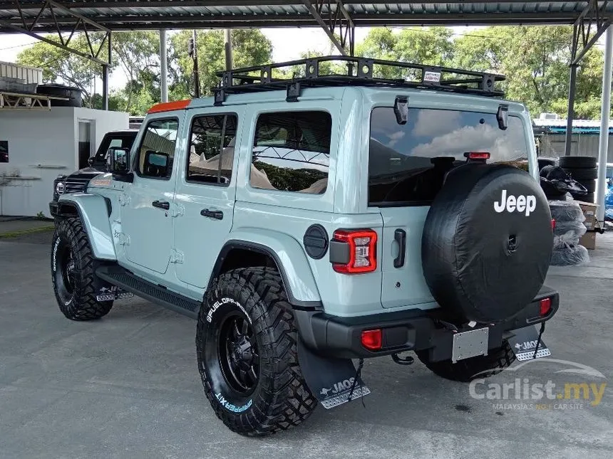 2019 Jeep Wrangler Unlimited Sahara SUV