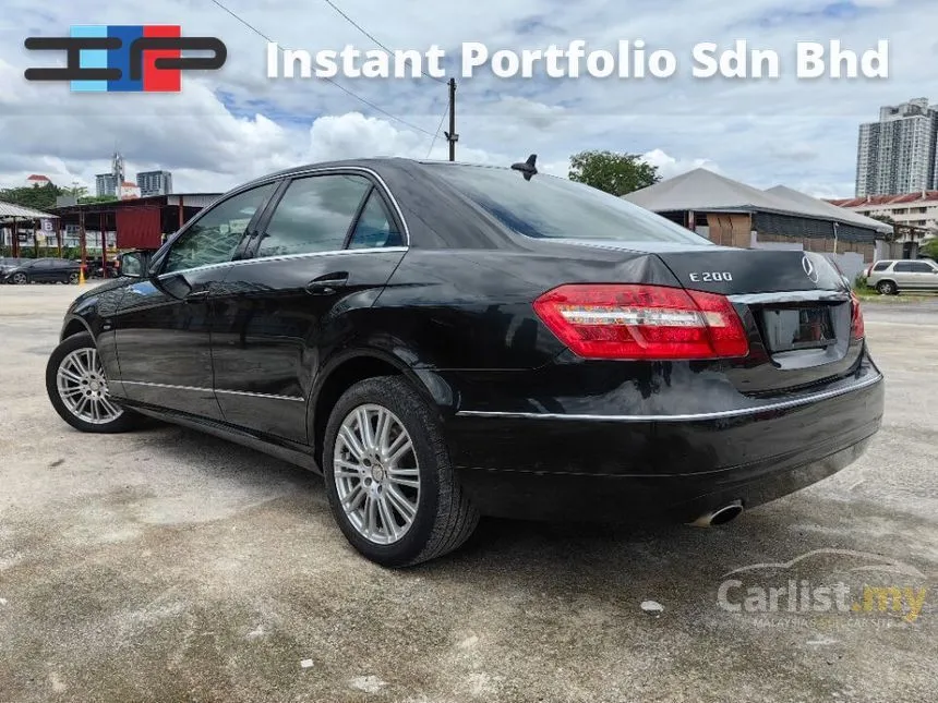 2011 Mercedes-Benz E200 CGI Elegance Sedan