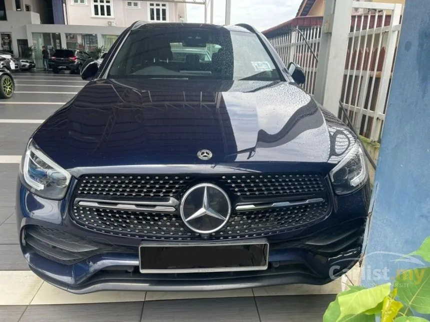 2020 Mercedes-Benz GLC300 4MATIC AMG Line SUV