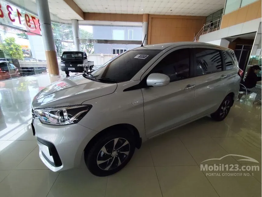 Jual Mobil Suzuki Ertiga 2024 Hybrid GX 1.5 di Banten Automatic MPV Silver Rp 70.000.000