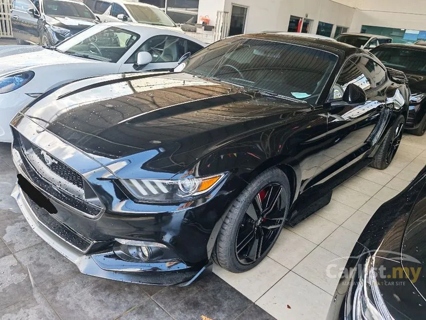 2018 Ford MUSTANG EcoBoost Coupe