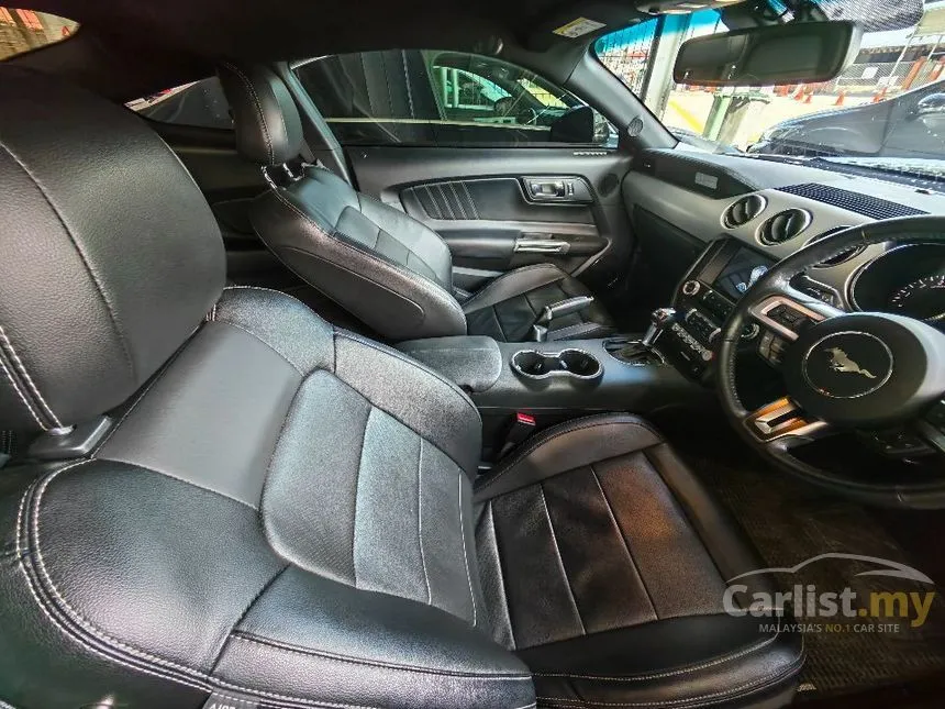 2018 Ford MUSTANG EcoBoost Coupe