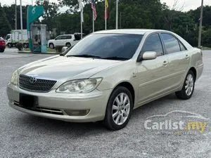 2004 Toyota Camry 2.0 E Sedan