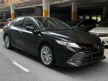 2020 Toyota Camry 2.5 V Sedan